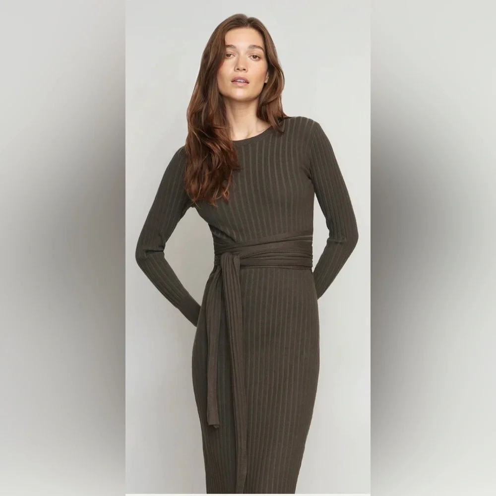Modern Citizen- Carmen Ribbed Long-Sleeve Wrap Dress (brown) - Picture 6 of 8